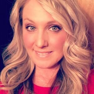 Meet your Posher, Niki